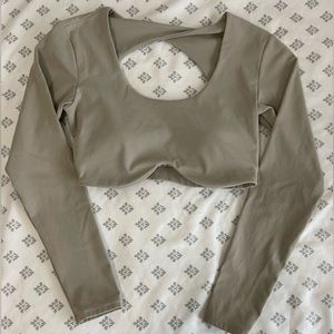 Aoxjox Long Sleeve Open Back Workout Crop Top